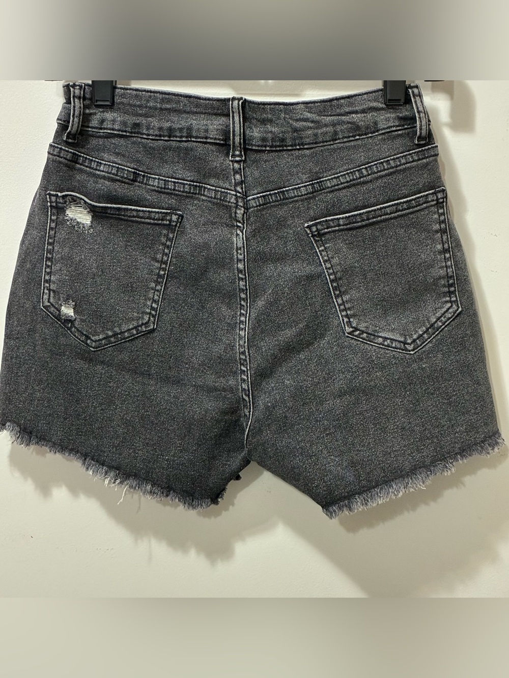 Washed Black Frayed Hem Denim Shorts New Without Tags - Picture 2 of 4